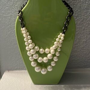 NWOT Heavy Metal and Pearls necklace!